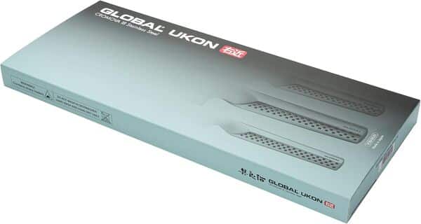 Global GU-3002 UKON Lot de 3 ustensiles de cuisine professionnels en acier inoxydable Cromova 18 – Contient un couteau à éplucher, un couteau à éplucher, un couteau à haute teneur en carbone