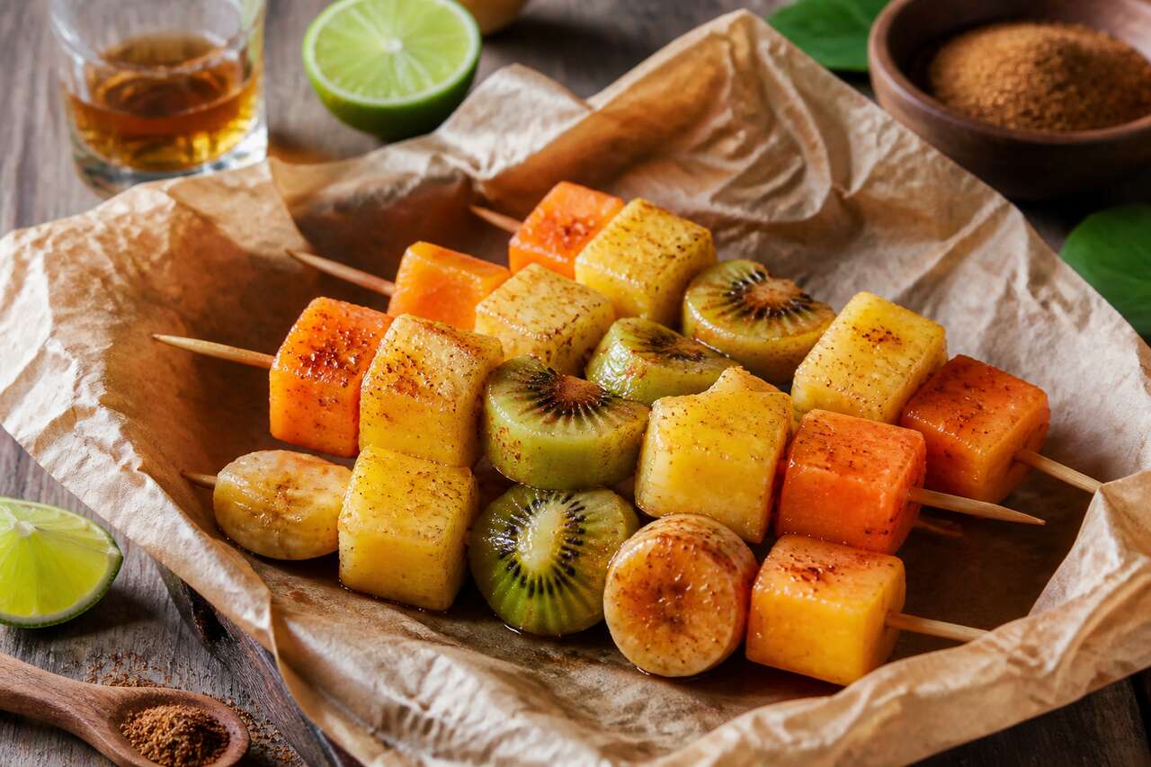 Recette de brochettes de fruits exotiques en papillote