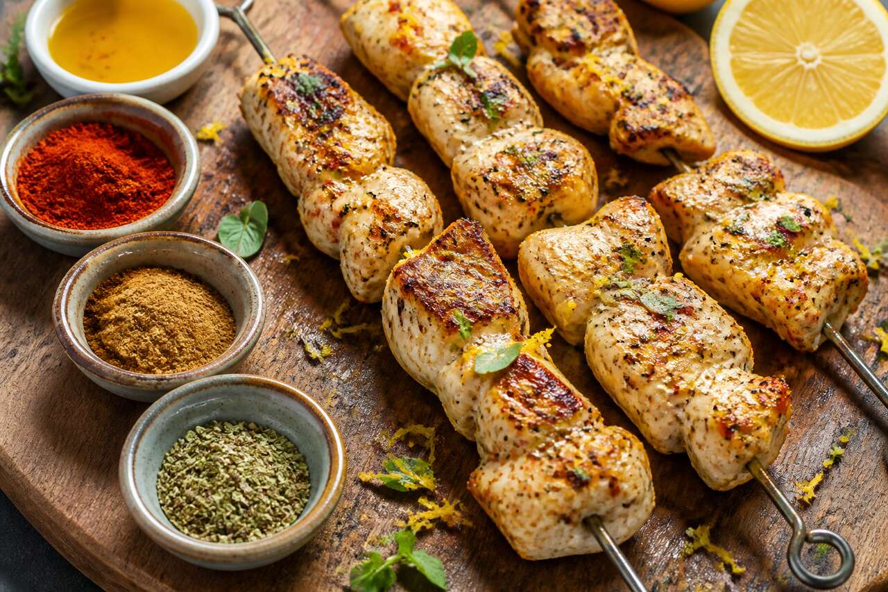 Recette de brochettes de poulet citronnées faciles et savoureuses